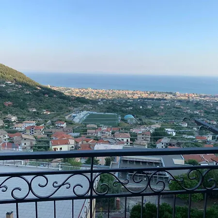Il Nido Delle Rondini Apartment Formia Exterior photo