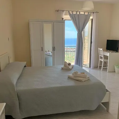 Il Nido Delle Rondini Apartment Formia Exterior photo